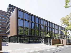 大阪国際大学